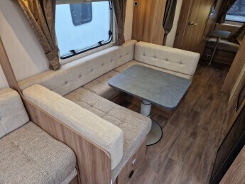 2022 Swift Sprite Super Quattro DB 6 berth bunk bed caravan Cosford Salop 