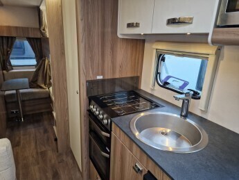 2022 Swift Sprite Super Quattro DB 6 berth bunk bed caravan Cosford Salop 